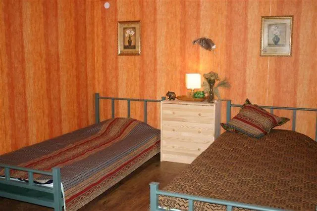 Afryka-puszcza Kampinoska شقة